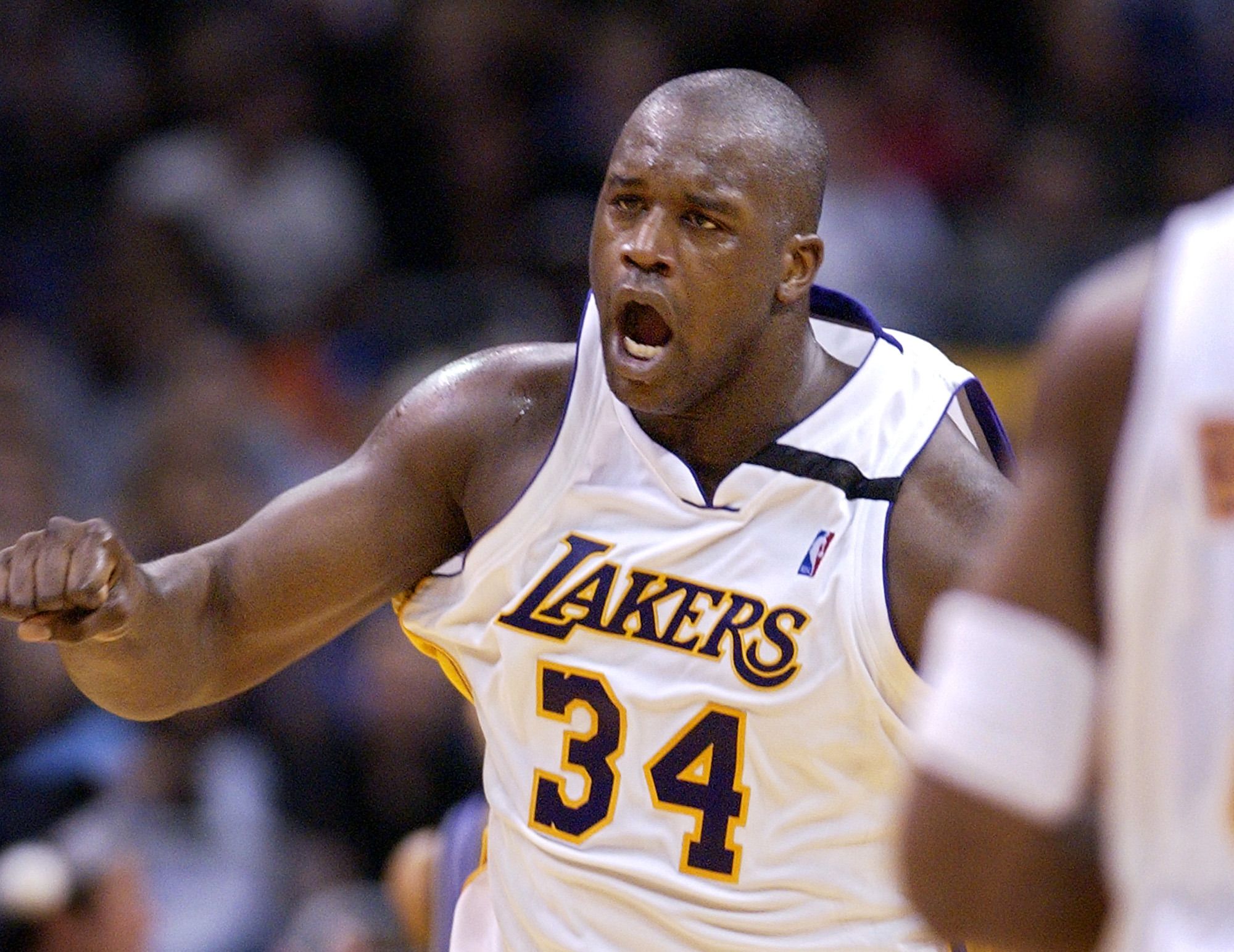 NBA常规赛焦点战精彩瞬间（NBA常规赛焦点对决高光时刻）