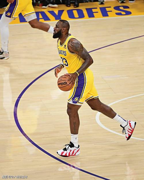 前巴萨高管谈亚马尔：要保持谦逊专注于足球，别相信一切赞美（前巴萨高层谈亚马尔：守住谦逊专注足球，别被赞美冲昏头脑）