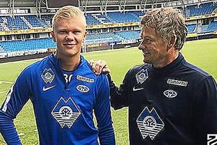 马杜埃凯：阿森纳能够赢得欧冠和英超，我们目前的状态非常好（马杜埃凯：阿森纳有实力问鼎英超与欧冠，球队状态正佳）