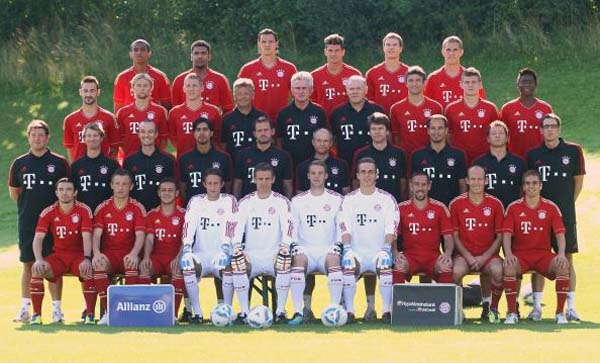 德国U21大名单：17岁卡尔入选，比朔夫、阿尔扬-伊布在列（德国U21名单出炉：17岁卡尔入围，比朔夫、阿尔扬-伊布齐入选）