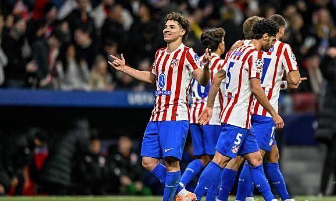 英超赛场亮点：利物浦逆转曼联,（英超焦点：利物浦完成对曼联的逆转）