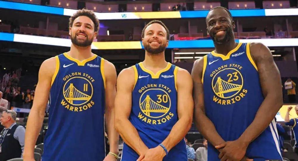 斯基拉：若萨拉赫想冬窗离队，沙特、美职、土超都对他感兴趣（斯基拉：萨拉赫若在冬窗寻求离队，沙特、美职联和土超均表示兴趣）