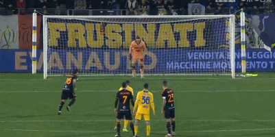 伊萨克重伤赛季恐报销，利物浦紧急调整：萨拉赫留队，基耶萨迎转机（伊萨克重伤恐赛季报销，利物浦火线调整：萨拉赫留守，基耶萨迎来转机）