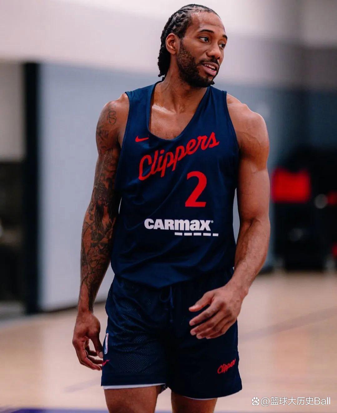 斯卢茨基：明天会竭尽全力发挥出最好的精神面貌和技战术水平（斯卢茨基：明日全力以赴 展现最佳精神状态与技战术水平）