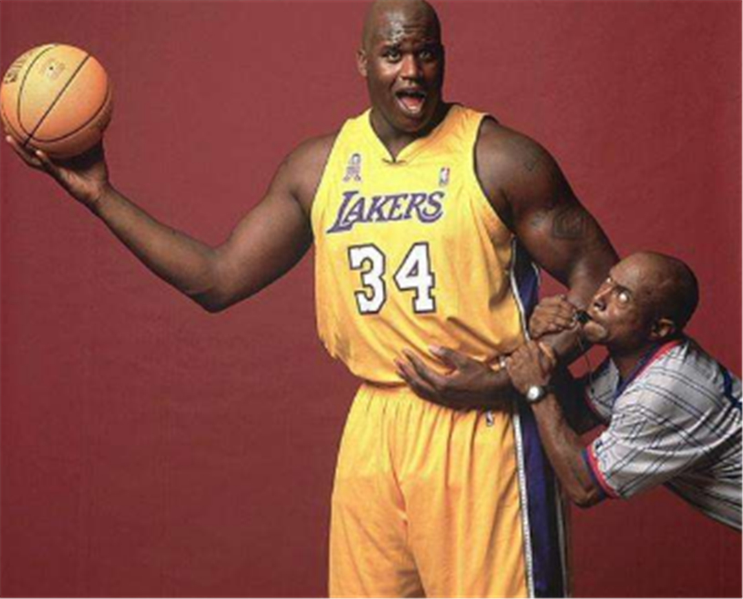 国际米兰和利物浦管理层举行欧足联午餐会（欧足联午宴：国际米兰与利物浦高层会晤）