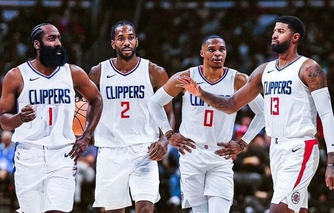 女子篮球联盟赛季焦点球员表现（女篮联赛本季焦点球员表现盘点）